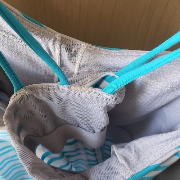 Lululemon Free To Be Tank - Picture 6 of 9